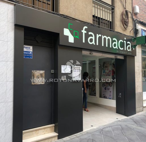 Fachadas-Rotunavarro_006